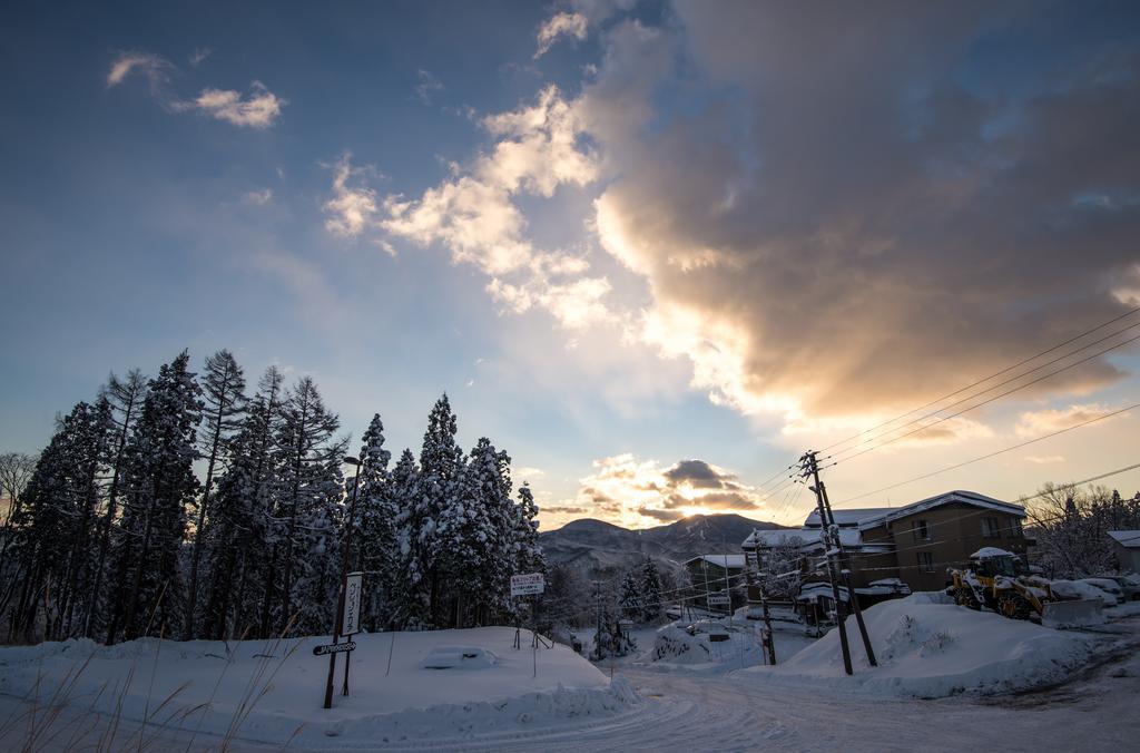 Myoko Powder Hostel Exterior photo